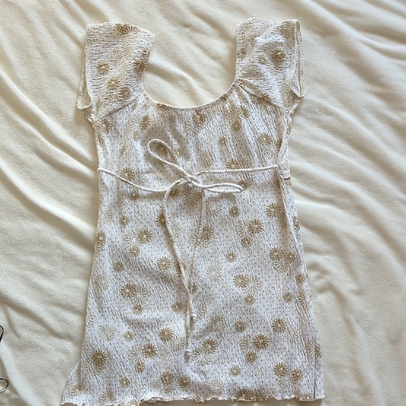 Set Of 5 Size Medium Juniors Tops. - Picture 9 of 12